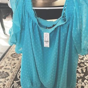 Women’s blouses.In good condition.Large size.worn once or twice only.Macys